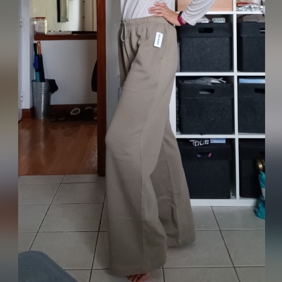 🆕️NWT Old Navy Extra High-Waisted Vintage Lounge Sweatpants in 'Birch Leaf', M - Picture 12 of 15